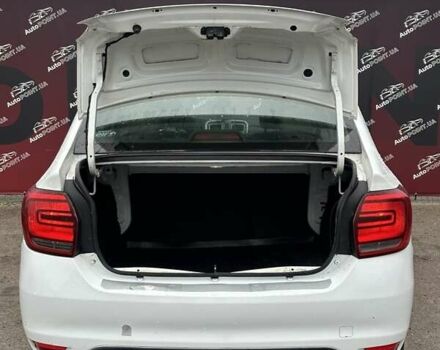 Белый Рено Логан, объемом двигателя 1 л и пробегом 194 тыс. км за 5500 $, фото 9 на Automoto.ua