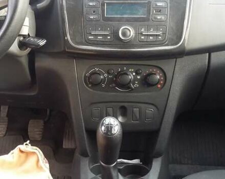 Белый Рено Логан, объемом двигателя 1 л и пробегом 162 тыс. км за 5500 $, фото 7 на Automoto.ua