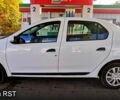 Белый Рено Логан, объемом двигателя 1 л и пробегом 200 тыс. км за 3700 $, фото 7 на Automoto.ua