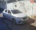 Білий Рено Логан, об'ємом двигуна 1 л та пробігом 686 тис. км за 2400 $, фото 1 на Automoto.ua