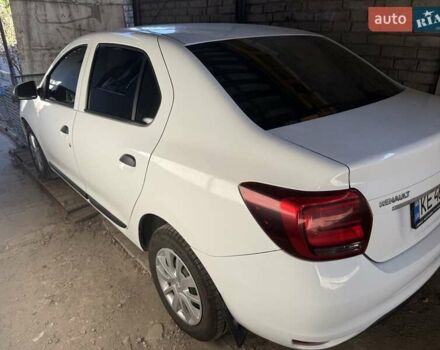 Рено Логан 2019 в Днепре (Днепропетровске) на Automoto.ua Белый Рено Логан, объемом двигателя 1 л и пробегом 97 тыс. км за 7500 $, фото 7 на Automoto.ua