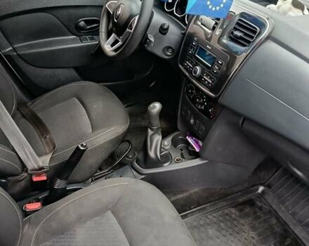 Білий Рено Логан, об'ємом двигуна 1 л та пробігом 1 тис. км за 5000 $, фото 5 на Automoto.ua