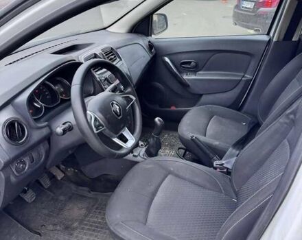 Белый Рено Логан, объемом двигателя 1 л и пробегом 249 тыс. км за 3400 $, фото 7 на Automoto.ua