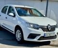 Белый Рено Логан, объемом двигателя 1.5 л и пробегом 180 тыс. км за 6900 $, фото 1 на Automoto.ua
