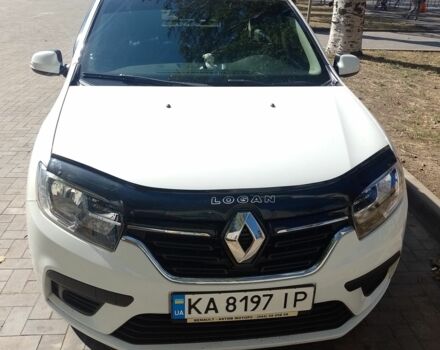 Белый Рено Логан, объемом двигателя 1 л и пробегом 55 тыс. км за 7900 $, фото 3 на Automoto.ua