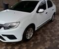 Білий Рено Логан, об'ємом двигуна 1 л та пробігом 73 тис. км за 6500 $, фото 1 на Automoto.ua