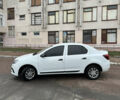 Белый Рено Логан, объемом двигателя 1 л и пробегом 135 тыс. км за 5500 $, фото 2 на Automoto.ua