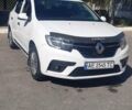 Белый Рено Логан, объемом двигателя 1 л и пробегом 179 тыс. км за 6300 $, фото 1 на Automoto.ua