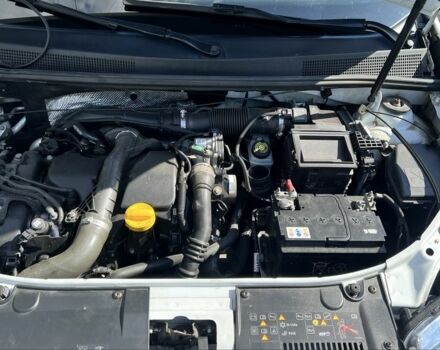 Белый Рено Логан, объемом двигателя 1.5 л и пробегом 140 тыс. км за 6700 $, фото 8 на Automoto.ua