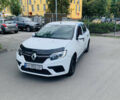 Белый Рено Логан, объемом двигателя 1 л и пробегом 150 тыс. км за 4100 $, фото 1 на Automoto.ua
