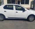 Белый Рено Логан, объемом двигателя 1 л и пробегом 179 тыс. км за 6300 $, фото 6 на Automoto.ua