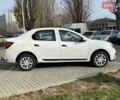 Белый Рено Логан, объемом двигателя 1 л и пробегом 159 тыс. км за 5500 $, фото 2 на Automoto.ua