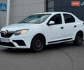 Белый Рено Логан, объемом двигателя 1 л и пробегом 167 тыс. км за 3700 $, фото 5 на Automoto.ua