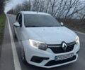 Белый Рено Логан, объемом двигателя 1.5 л и пробегом 226 тыс. км за 6700 $, фото 2 на Automoto.ua