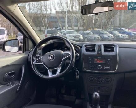 Белый Рено Логан, объемом двигателя 1 л и пробегом 159 тыс. км за 5500 $, фото 10 на Automoto.ua