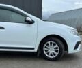 Белый Рено Логан, объемом двигателя 1 л и пробегом 55 тыс. км за 9290 $, фото 9 на Automoto.ua