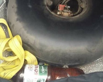 Белый Рено Логан, объемом двигателя 1 л и пробегом 162 тыс. км за 5500 $, фото 13 на Automoto.ua