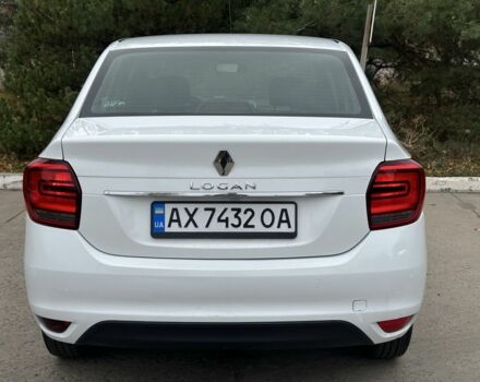 Белый Рено Логан, объемом двигателя 1 л и пробегом 242 тыс. км за 4500 $, фото 7 на Automoto.ua