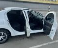 Рено Логан 2019 в Киеве на Automoto.ua Белый Рено Логан, объемом двигателя 1 л и пробегом 164 тыс. км за 6600 $, фото 3 на Automoto.ua