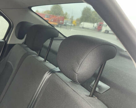 Белый Рено Логан, объемом двигателя 1.5 л и пробегом 153 тыс. км за 10828 $, фото 11 на Automoto.ua