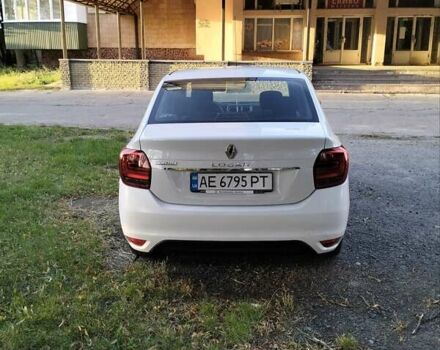 Белый Рено Логан, объемом двигателя 1 л и пробегом 184 тыс. км за 5200 $, фото 4 на Automoto.ua