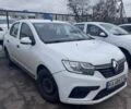 Белый Рено Логан, объемом двигателя 0.9 л и пробегом 290 тыс. км за 4000 $, фото 1 на Automoto.ua