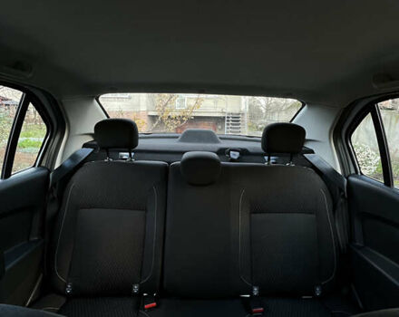 Белый Рено Логан, объемом двигателя 1 л и пробегом 177 тыс. км за 5699 $, фото 6 на Automoto.ua