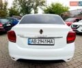 Белый Рено Логан, объемом двигателя 1 л и пробегом 130 тыс. км за 5750 $, фото 6 на Automoto.ua