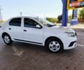 Белый Рено Логан, объемом двигателя 1 л и пробегом 258 тыс. км за 5300 $, фото 1 на Automoto.ua