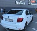 Белый Рено Логан, объемом двигателя 1 л и пробегом 414 тыс. км за 3200 $, фото 1 на Automoto.ua