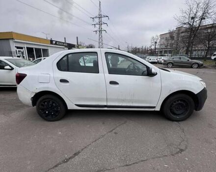 Белый Рено Логан, объемом двигателя 1 л и пробегом 249 тыс. км за 3400 $, фото 1 на Automoto.ua