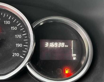 Білий Рено Логан, об'ємом двигуна 0.9 л та пробігом 316 тис. км за 3400 $, фото 7 на Automoto.ua