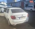 Білий Рено Логан, об'ємом двигуна 1 л та пробігом 686 тис. км за 2400 $, фото 1 на Automoto.ua