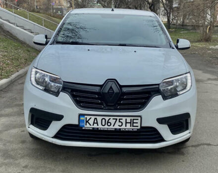 Белый Рено Логан, объемом двигателя 1 л и пробегом 157 тыс. км за 6600 $, фото 2 на Automoto.ua
