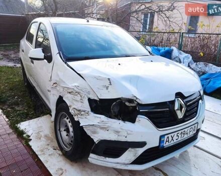 Білий Рено Логан, об'ємом двигуна 1.46 л та пробігом 118 тис. км за 3600 $, фото 4 на Automoto.ua