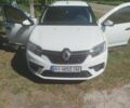 Белый Рено Логан, объемом двигателя 1 л и пробегом 175 тыс. км за 6900 $, фото 1 на Automoto.ua