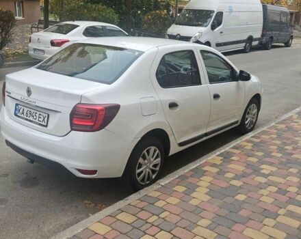 Белый Рено Логан, объемом двигателя 1 л и пробегом 240 тыс. км за 3999 $, фото 4 на Automoto.ua