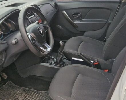 Белый Рено Логан, объемом двигателя 1 л и пробегом 91 тыс. км за 6300 $, фото 8 на Automoto.ua