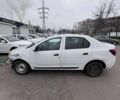 Белый Рено Логан, объемом двигателя 1 л и пробегом 239 тыс. км за 2800 $, фото 1 на Automoto.ua