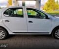 Белый Рено Логан, объемом двигателя 1 л и пробегом 200 тыс. км за 3700 $, фото 3 на Automoto.ua