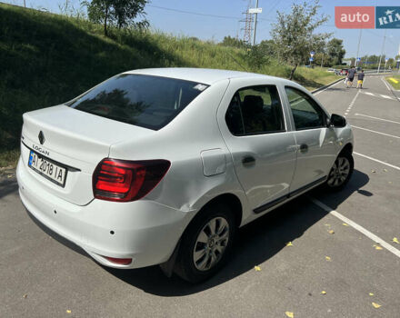 Білий Рено Логан, об'ємом двигуна 1 л та пробігом 254 тис. км за 4500 $, фото 3 на Automoto.ua