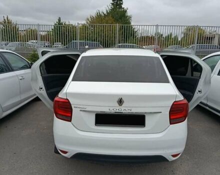 Білий Рено Логан, об'ємом двигуна 1 л та пробігом 1 тис. км за 5000 $, фото 6 на Automoto.ua