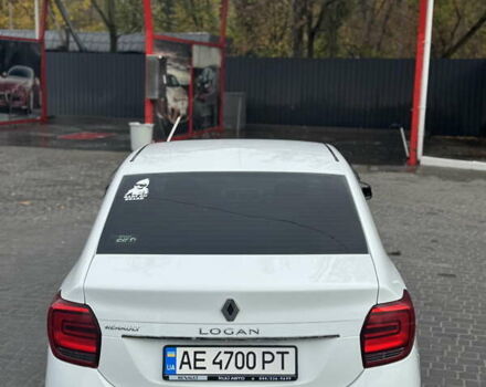 Рено Логан 2019 у Дніпро (Дніпропетровську) на Automoto.ua Білий Рено Логан, об'ємом двигуна 1 л та пробігом 205 тис. км за 5700 $, фото 2 на Automoto.ua