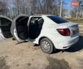 Рено Логан 2019 у Сумах на Automoto.ua Білий Рено Логан, об'ємом двигуна 1 л та пробігом 198 тис. км за 5500 $, фото 5 на Automoto.ua