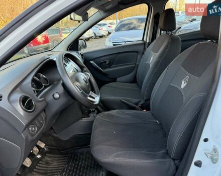 Рено Логан 2019 у Хмельницькому на Automoto.ua Білий Рено Логан, об'ємом двигуна 0.9 л та пробігом 86 тис. км за 5999 $, фото 23 на Automoto.ua