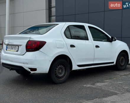 Белый Рено Логан, объемом двигателя 1 л и пробегом 167 тыс. км за 3700 $, фото 6 на Automoto.ua