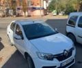 Белый Рено Логан, объемом двигателя 1 л и пробегом 265 тыс. км за 6000 $, фото 3 на Automoto.ua