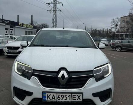 Білий Рено Логан, об'ємом двигуна 0.9 л та пробігом 316 тис. км за 3400 $, фото 3 на Automoto.ua