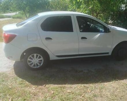 Белый Рено Логан, объемом двигателя 1 л и пробегом 175 тыс. км за 6900 $, фото 3 на Automoto.ua