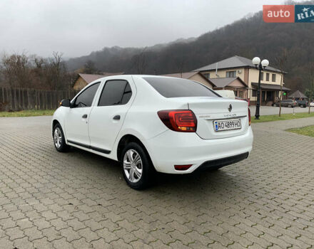 Белый Рено Логан, объемом двигателя 1 л и пробегом 280 тыс. км за 4999 $, фото 4 на Automoto.ua